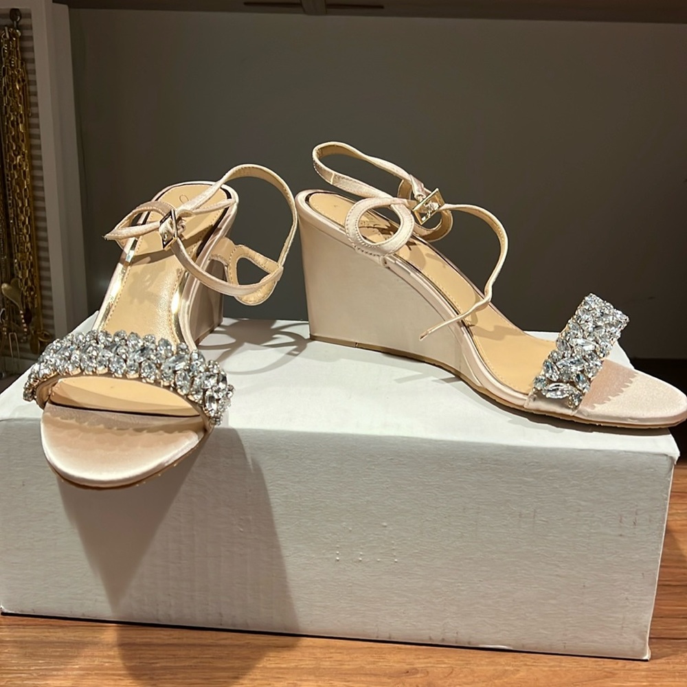 Badgley Mishka jewel wedges